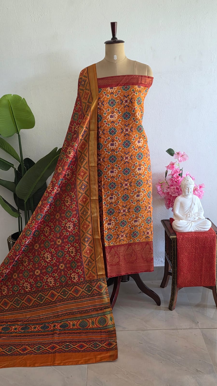 Semi patola silk with Kanchi border-BM7