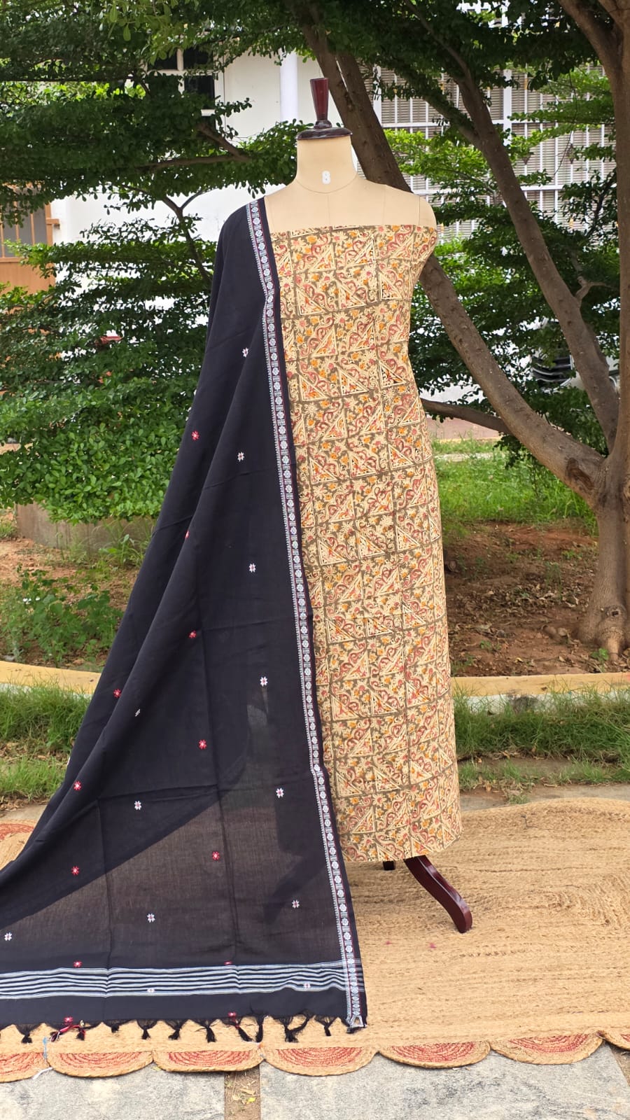 Fusion kalamkari top with south cotton Jacquard weaves dupatta-GM4