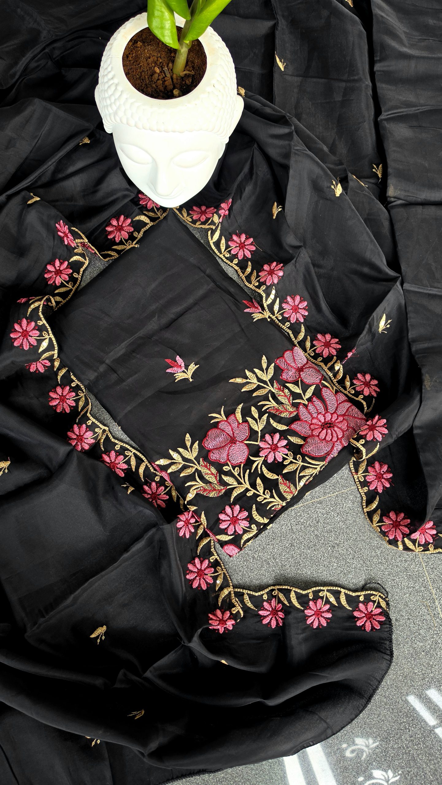 Mul chanderi embroidered salwar-VS113