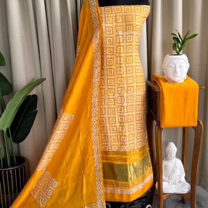 Premium batik silk set with lagdi patta-KG19