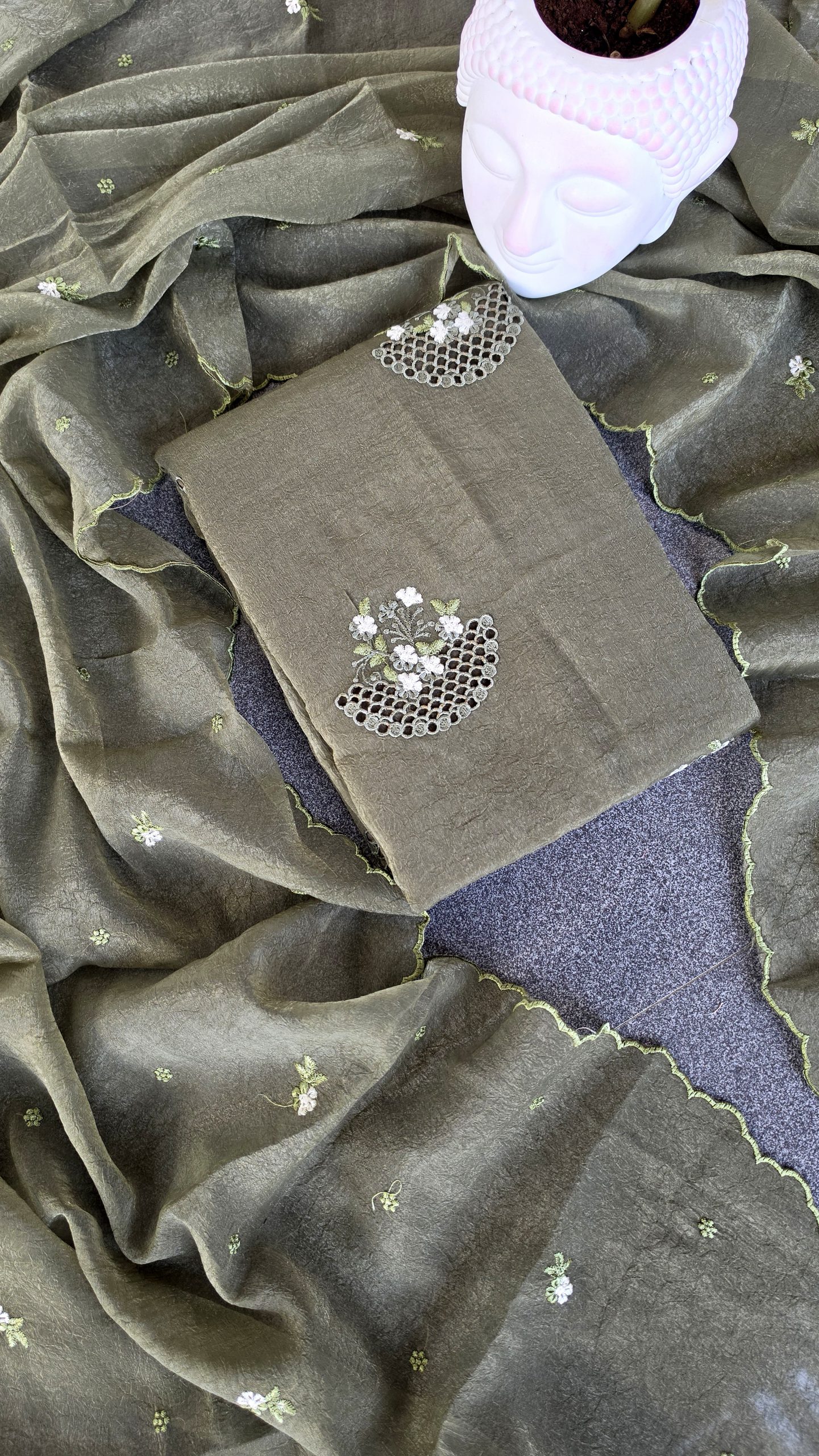 Premium soft crush organza salwar material with lining(Green)-GD2 - Image 2