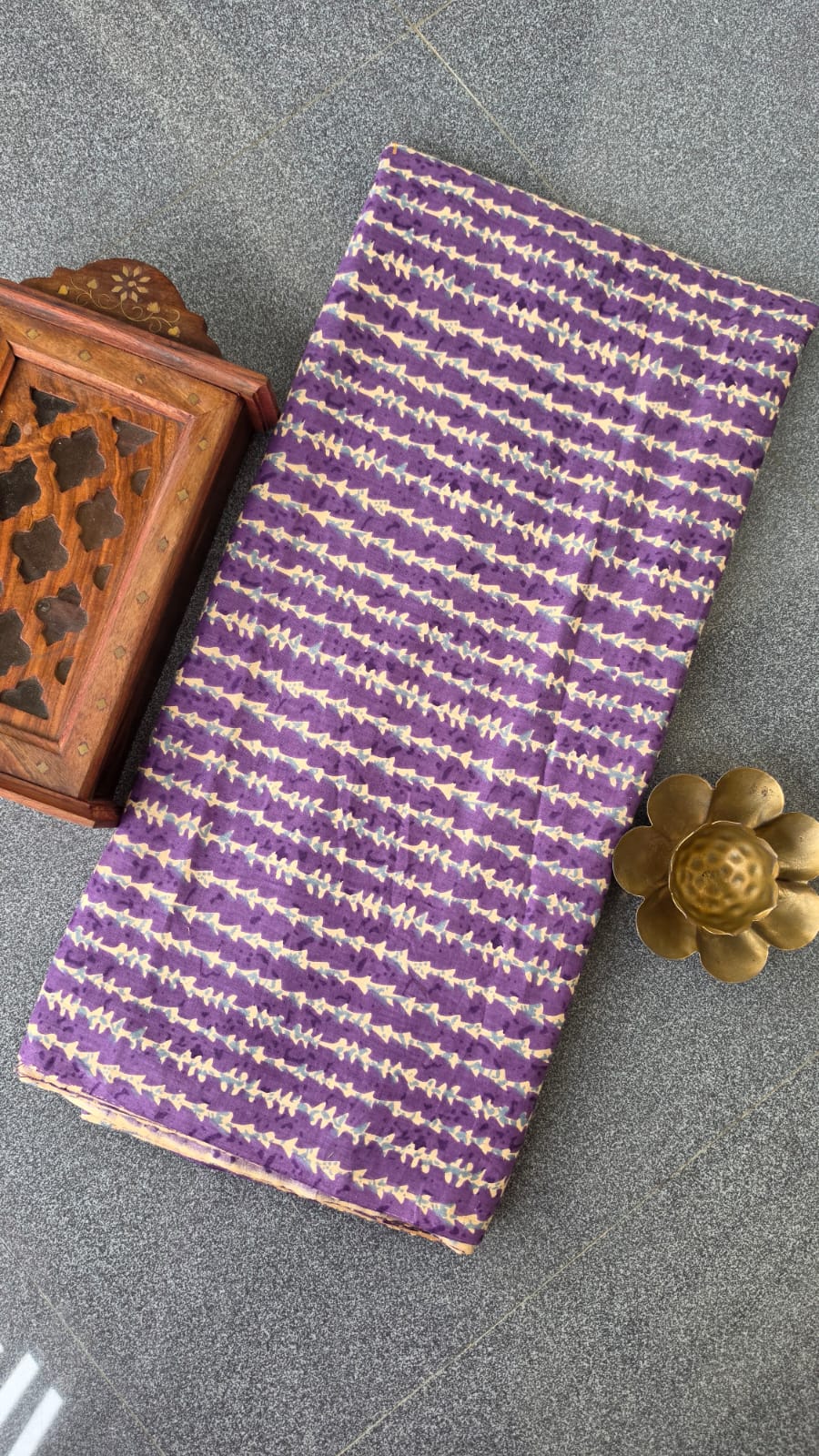 Jaipur cotton running material(1m)-VQ28